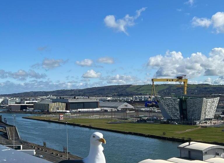 발코니 디럭스 룸, James Clow Bed & Breakfast