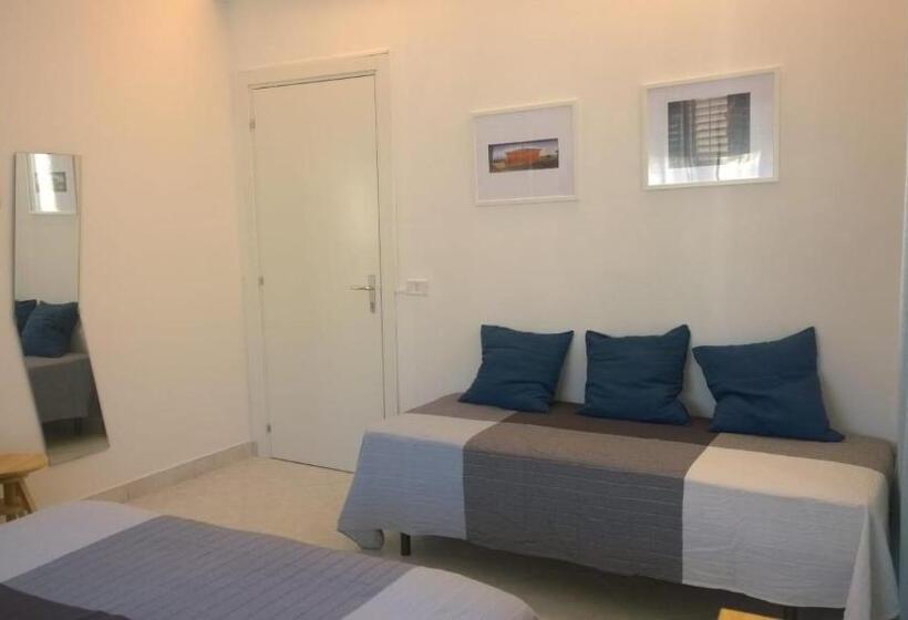 标准三人间, Agorà Rooms