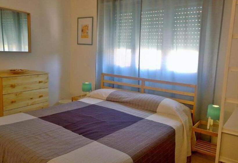 标准三人间, Agorà Rooms