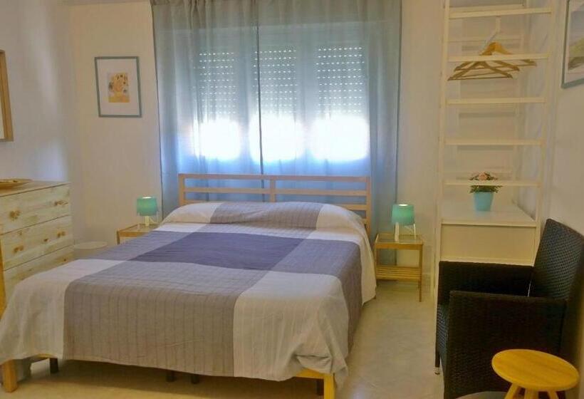 标准三人间, Agorà Rooms