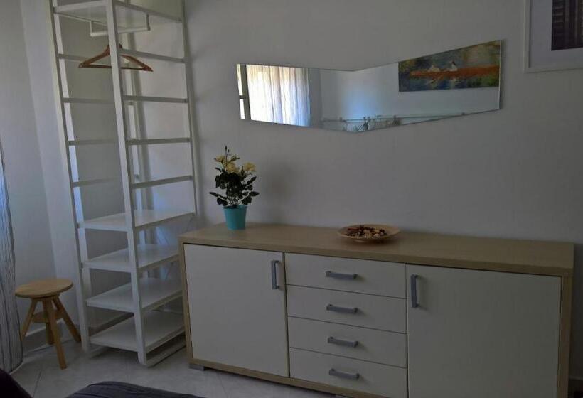 家庭间, Agorà Rooms