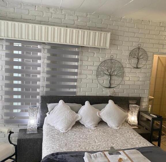 Номер Deluxe, White River B & B