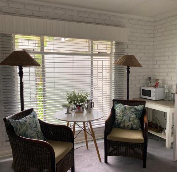 غرفة قياسية, White River B & B