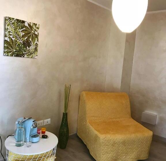 اتاق استاندارد, B&b Red Village