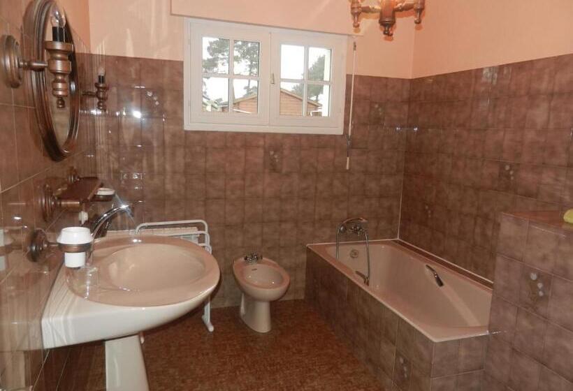 Номер Стандарт Вид на Сад, Le Clos Des Alouettes