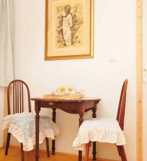 Номер Стандарт Вид на Горы, Le Relais Des Fees