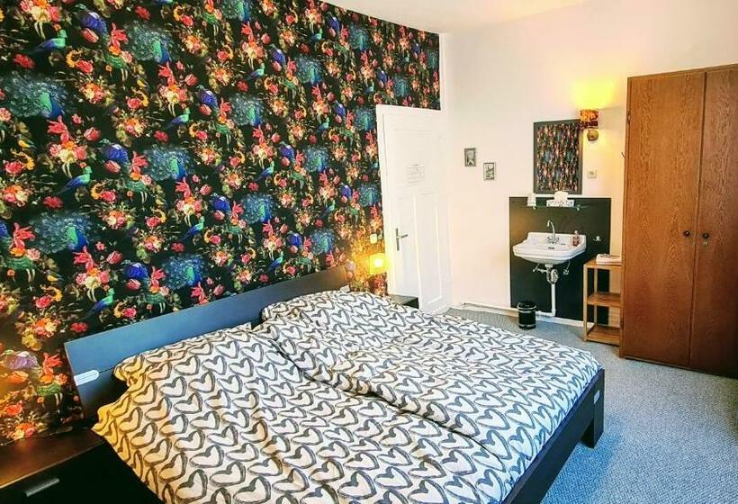 标准间, Hostel Burg Hausen