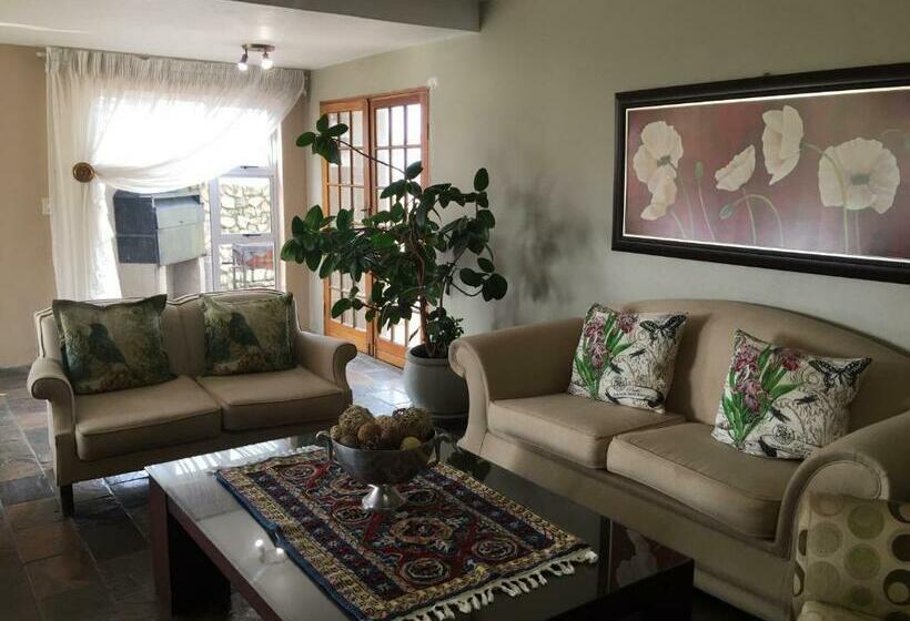 スタンダードルーム, Grasslands Conference And Wedding Venue