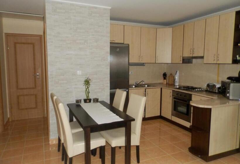 침실 1개 아파트, Juli Vendégház