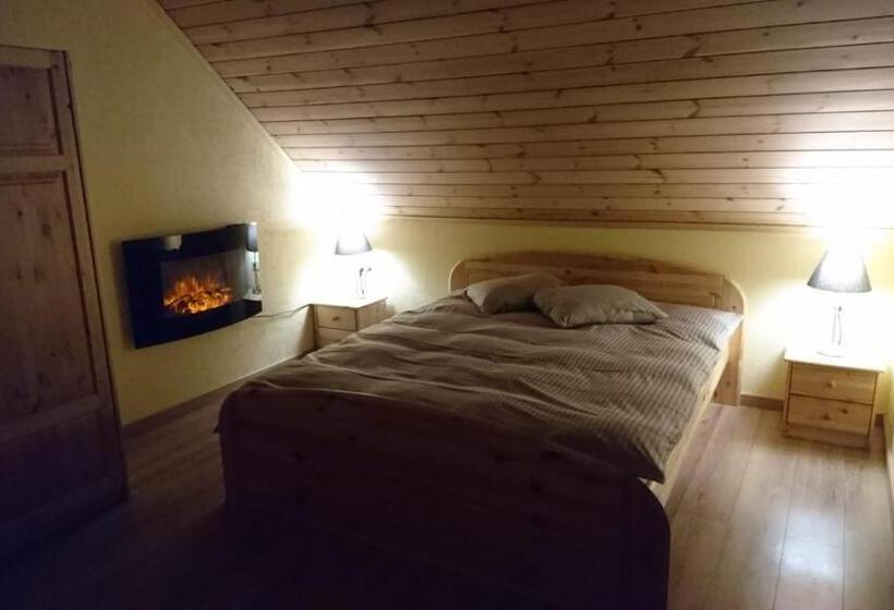 اتاق استاندارد با بالکن, Priedes