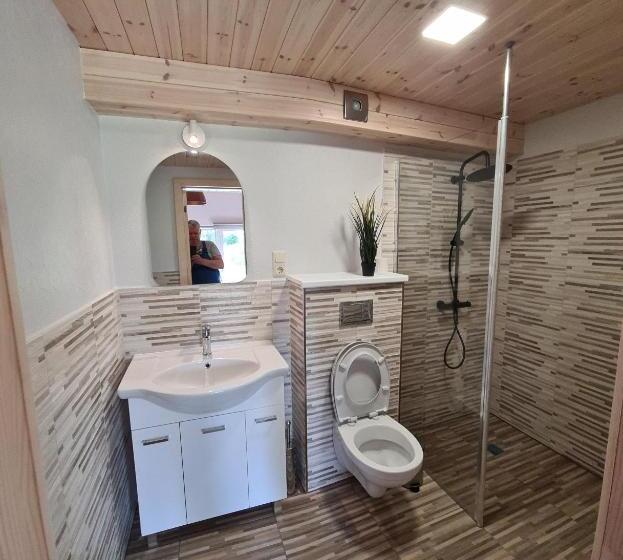 خانه 3 خوابه, Priedes