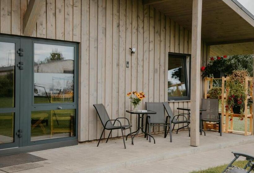 خانه 3 خوابه, Priedes