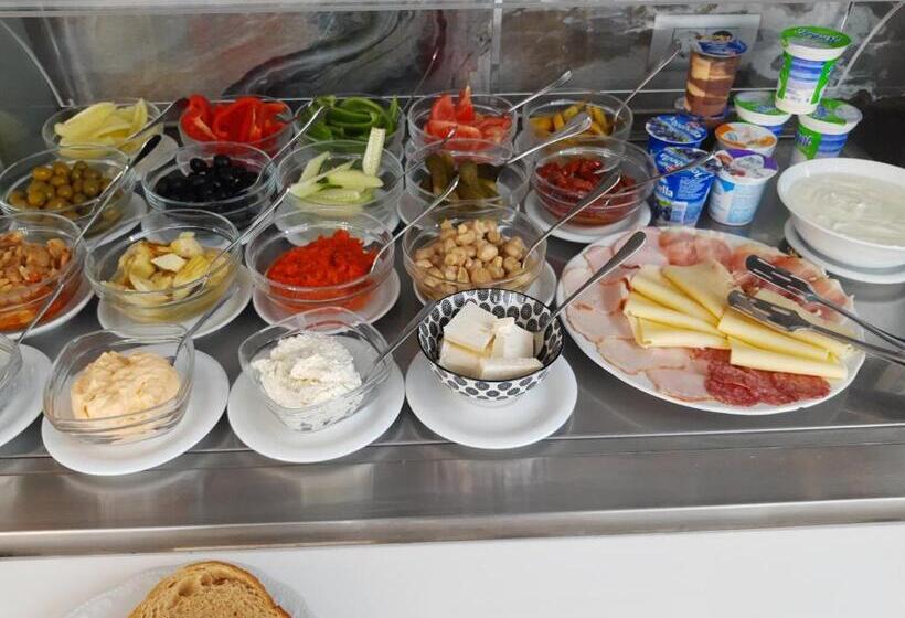 اتاق خانوادگی, Vila Lemic Postojna