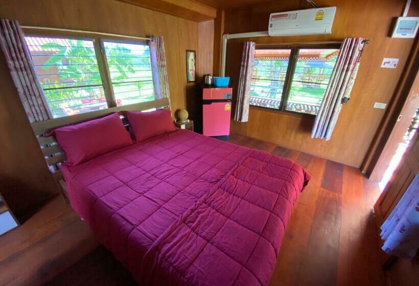 بانگلوی سوپریور, Jing Jo Boutique Bungalow