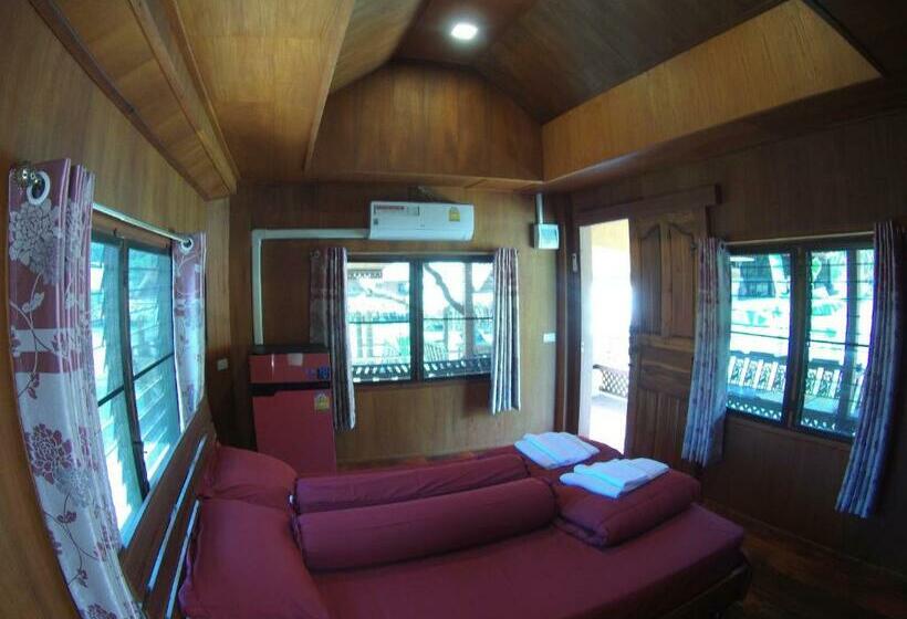 بانگلوی سوپریور, Jing Jo Boutique Bungalow