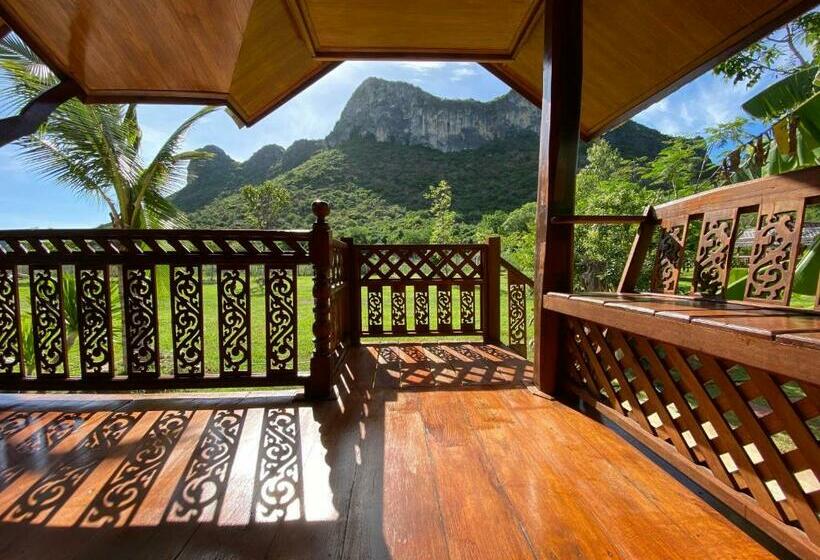 بانگلوی لوکس, Jing Jo Boutique Bungalow