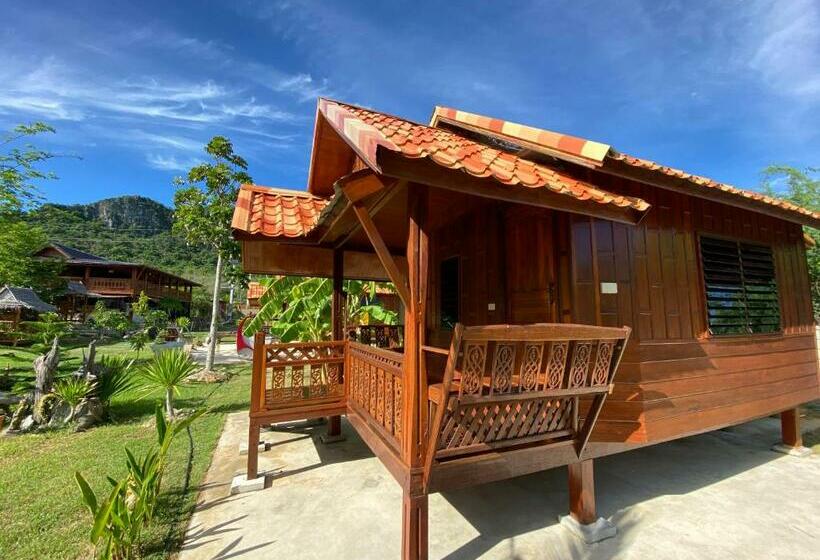 بانگلوی لوکس, Jing Jo Boutique Bungalow