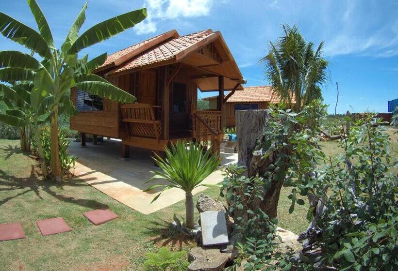 بانگلوی لوکس, Jing Jo Boutique Bungalow