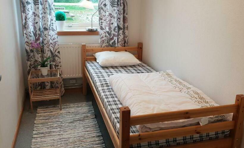 스탠다드 싱글 룸 공동욕실, Torsby Vandrarhem