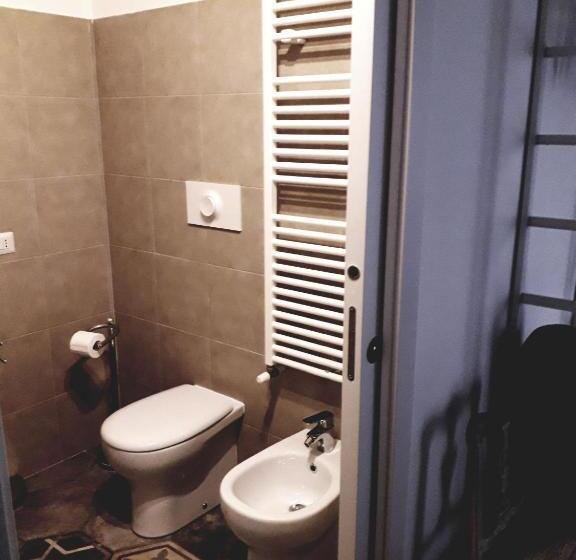 اتاق استاندارد, B&b Castellani