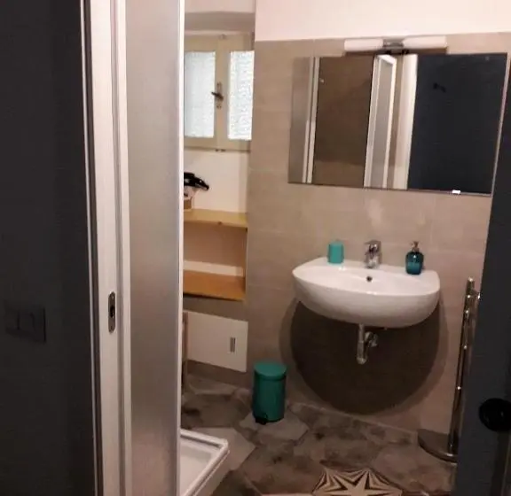 اتاق استاندارد, B&b Castellani