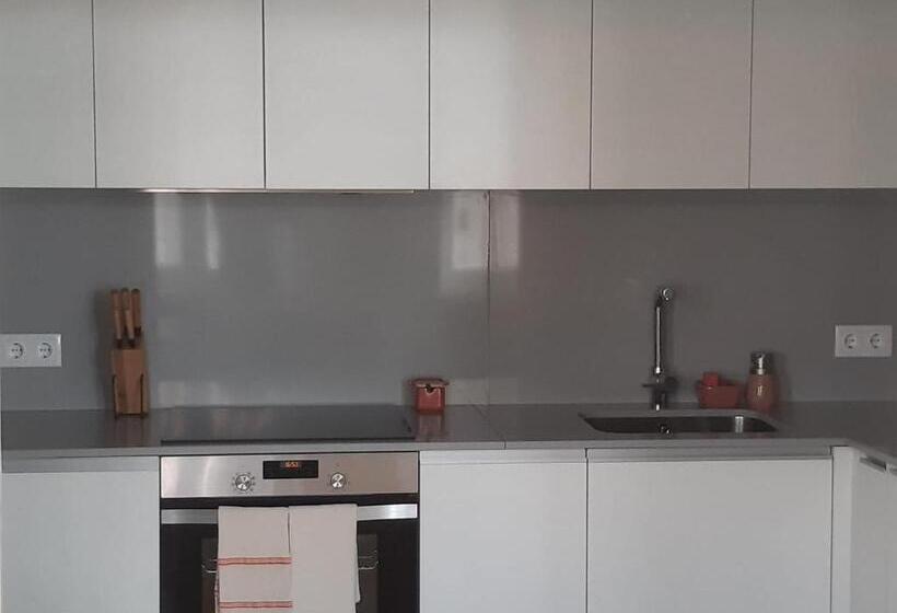 带1个卧室的带阳台的公寓, Casa Da Travessa