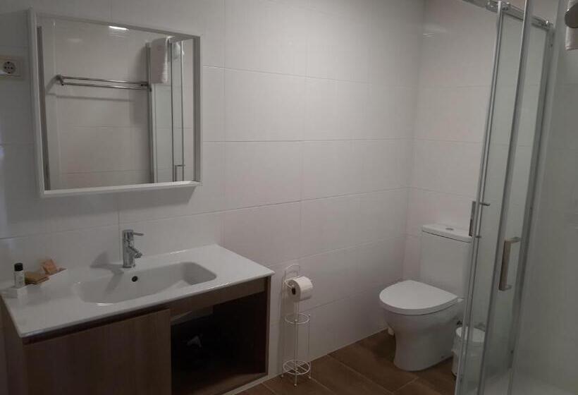 可看到停车场的标准间, Casa Da Travessa