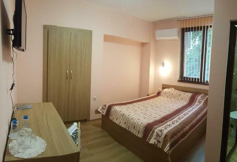 标准间, Chilingirovata Kashta