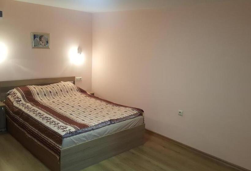 标准间, Chilingirovata Kashta