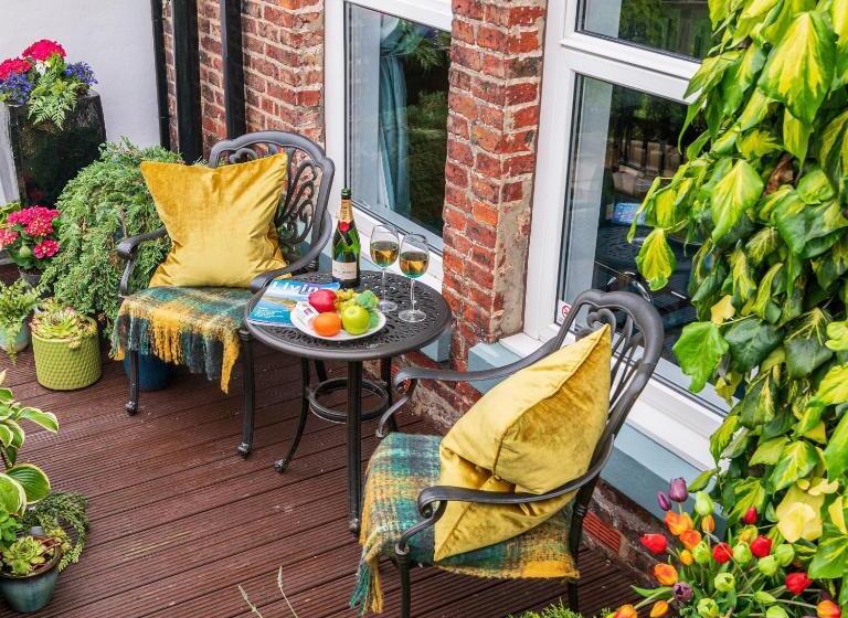 Номер Deluxe Кровать Кинг, The Mainstay Luxury Boutique Rooms With Private Parking