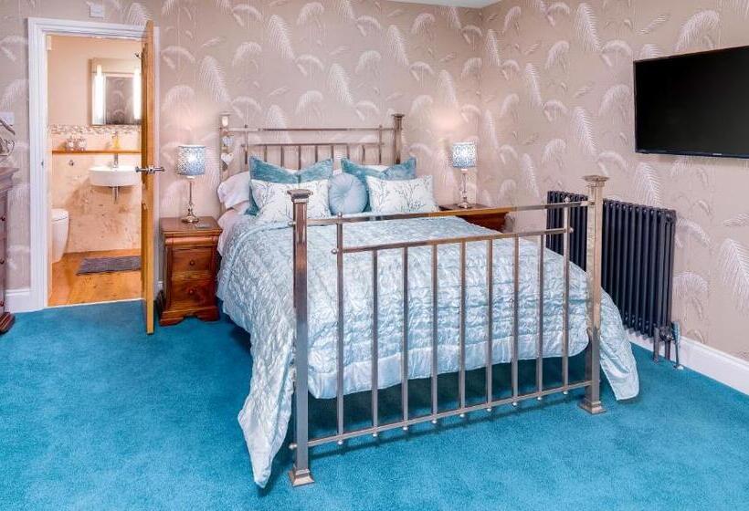 Номер Deluxe Кровать Кинг, The Mainstay Luxury Boutique Rooms With Private Parking