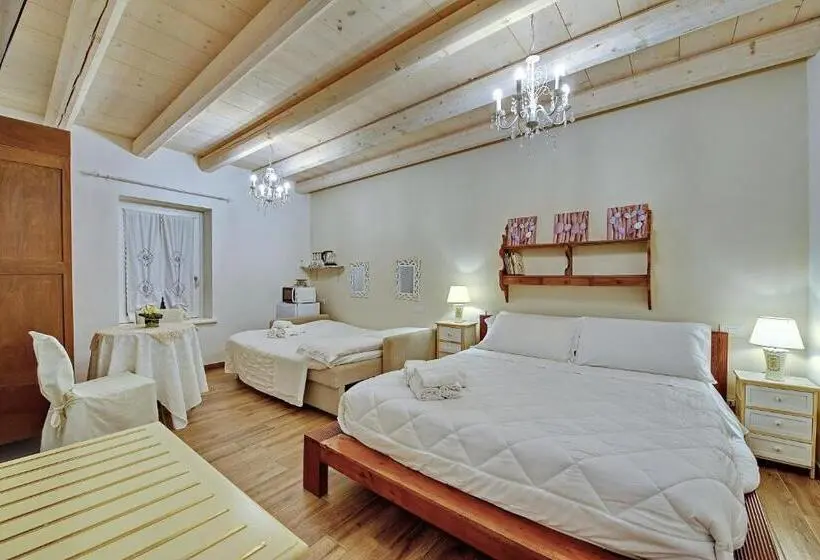 スーペリアの４人部屋, Villa Rossella Rooms