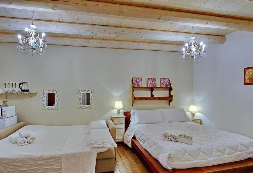 חדר סופריור לארבעה, Villa Rossella Rooms