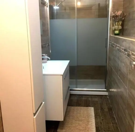 ファミリーステューディオ, Villa Rossella Rooms