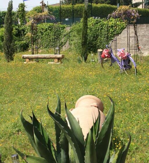 סטודיו משפחתי, Villa Rossella Rooms