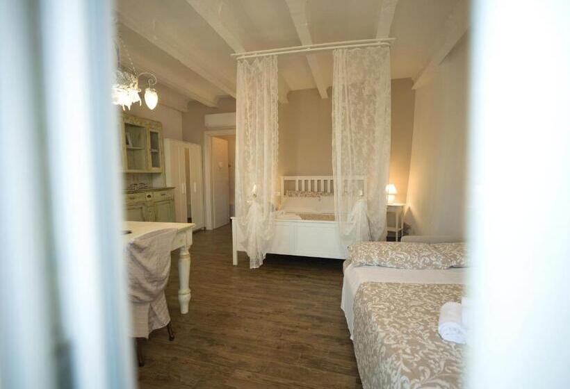 סטודיו משפחתי, Villa Rossella Rooms