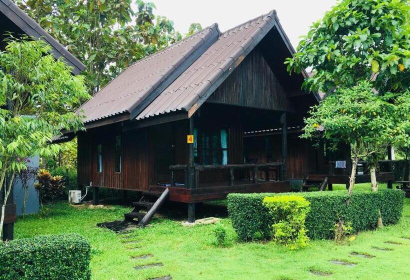 스탠다드 룸, Baan Maikhiangphu Wang Nam Khiao