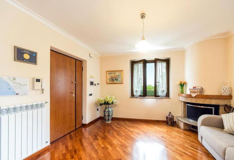 Апартаменты 1 Спальня, B&b Samilu