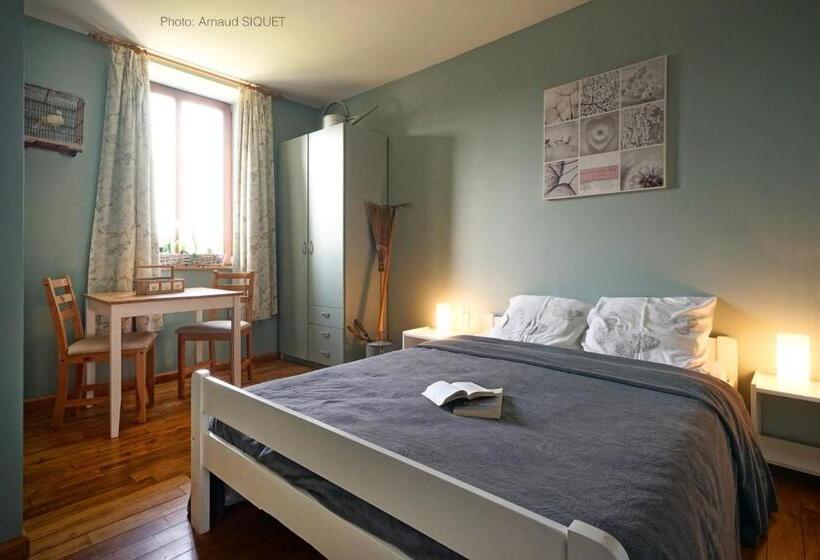 ガーデンビュースタンダードルーム, Ferme St Martin