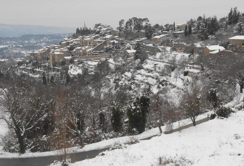 غرفة قياسية مزوَّدة بشُرفة, Rose