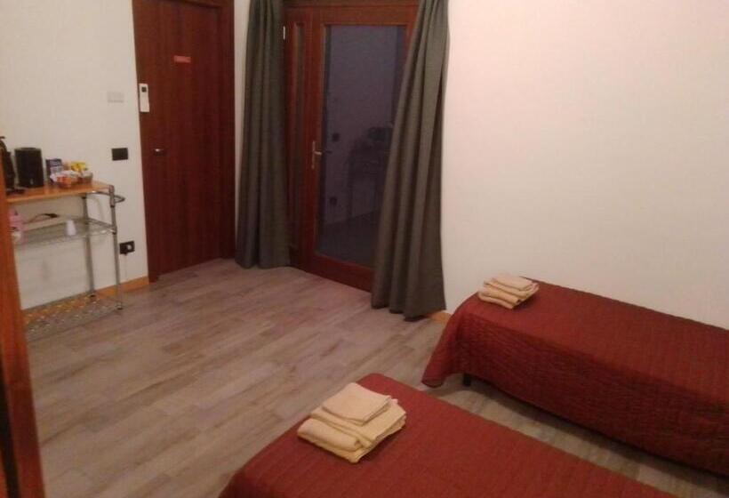 Номер Стандарт, Al Terminal