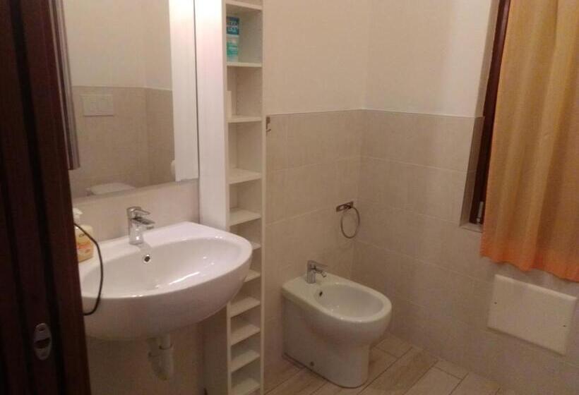 Номер Стандарт, Al Terminal