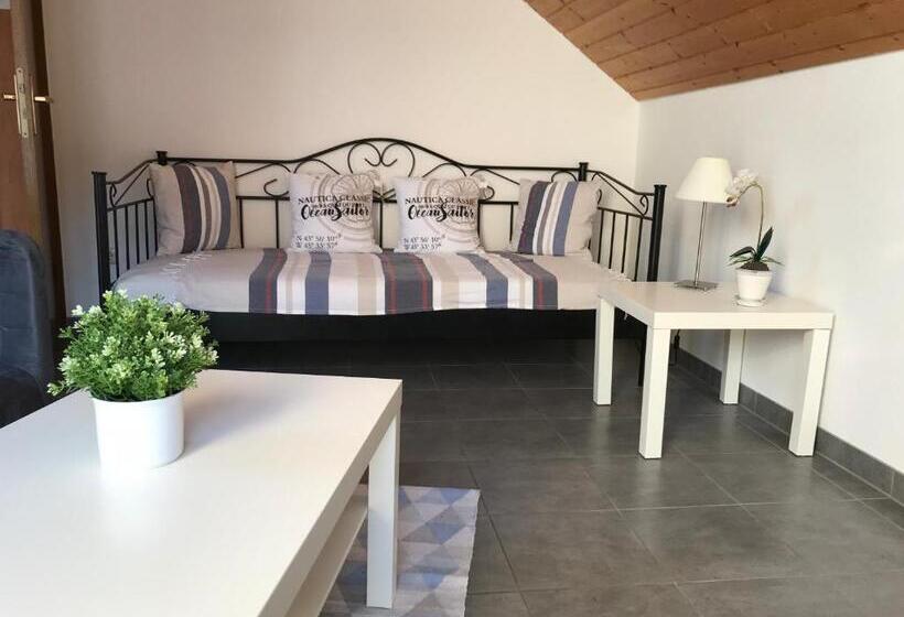 Апартаменты 1 Спальня, Gästehaus Steinmann Großes Gästezimmer