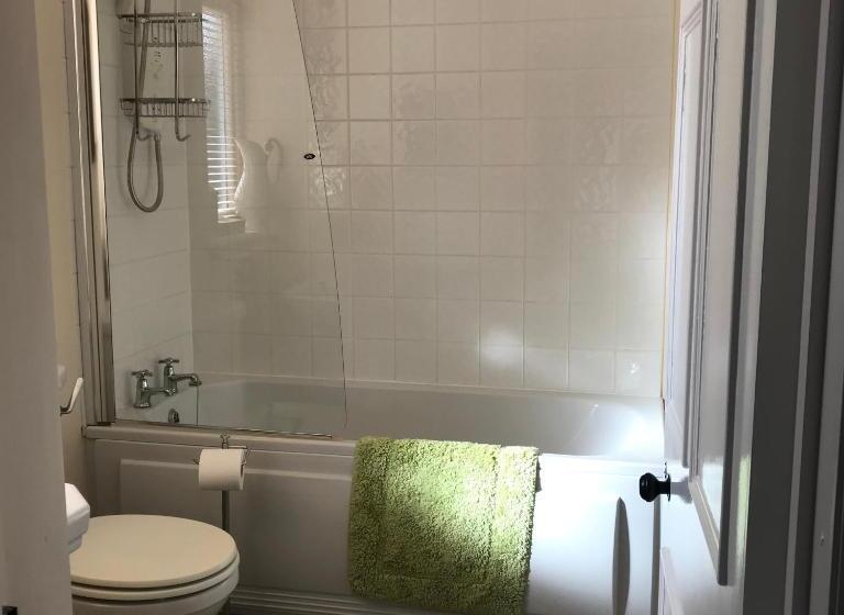 스탠다드 룸, Coombe Lodge Farm House