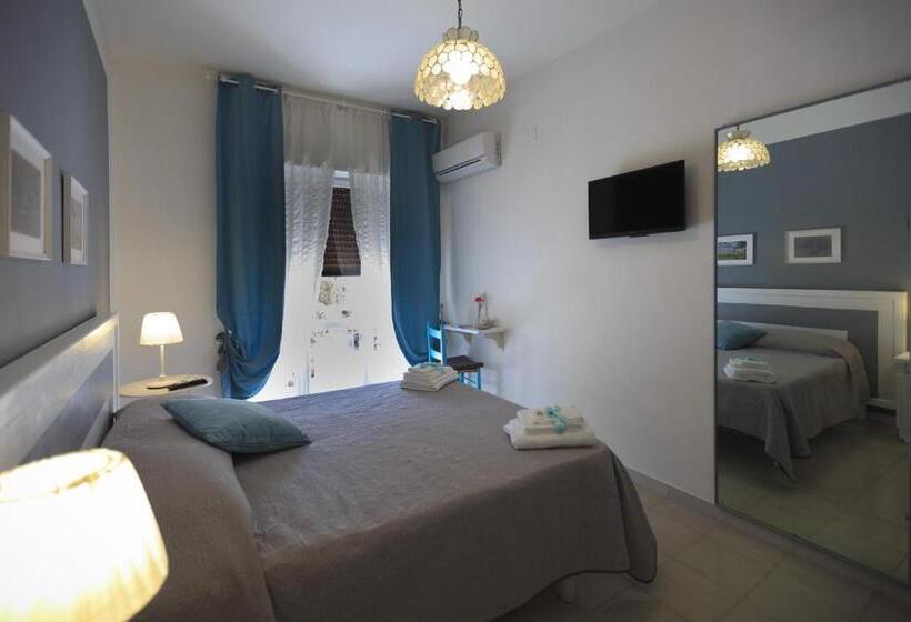 اتاق استاندارد با بالکن, Home 41°