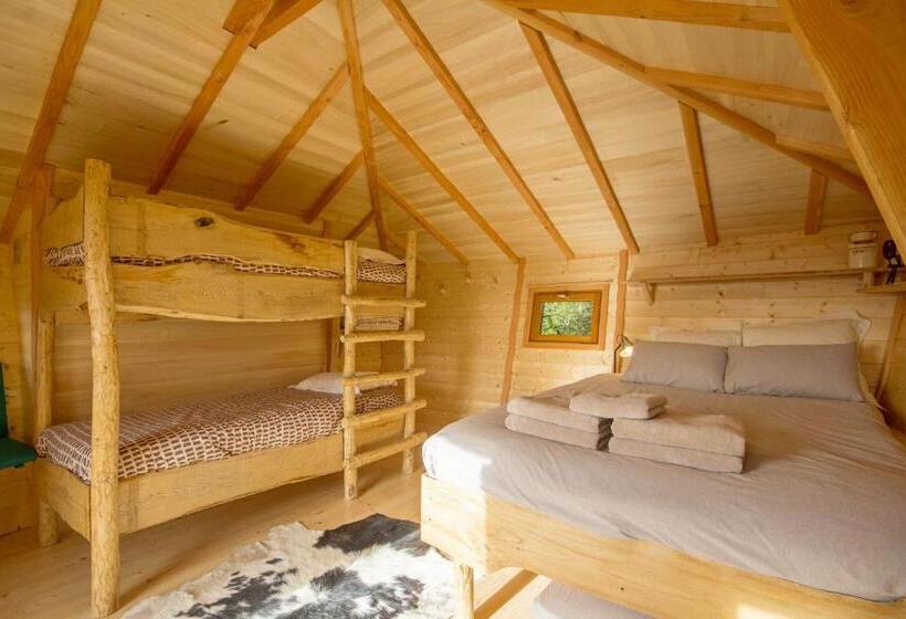 בקתה, Les Jardins De Coët Kra