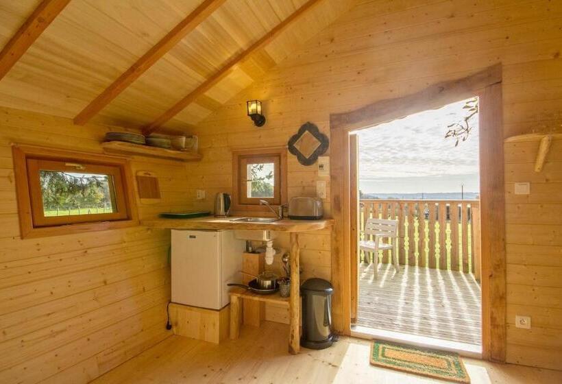 בקתה, Les Jardins De Coët Kra