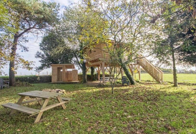 בקתה, Les Jardins De Coët Kra