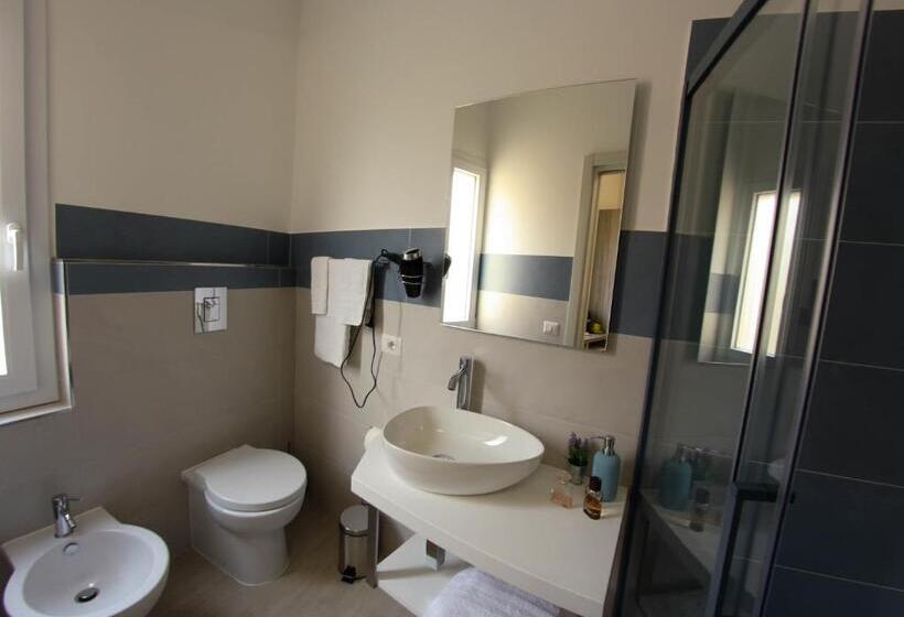 חדר דחוקס עם מיטת קינג, Yeasy Smart Rooms Cefalù