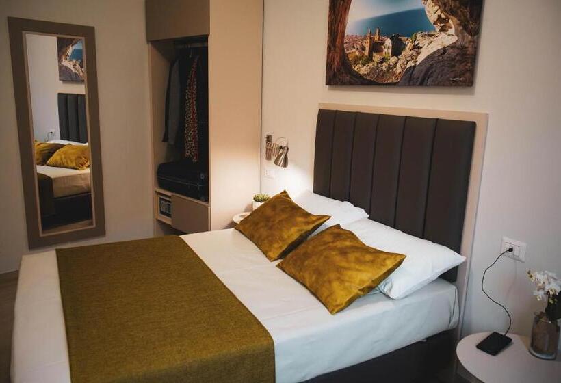 סטודיו דלוקס, Yeasy Smart Rooms Cefalù